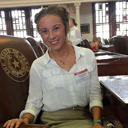 Junior Member Loyalty Scholarship recipient pursues career of service in physical therapy